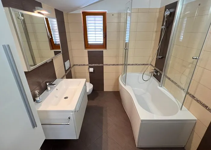 Spatial Center With Parking Appartement Portorož