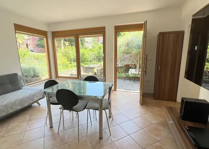 Spatial Center With Parking